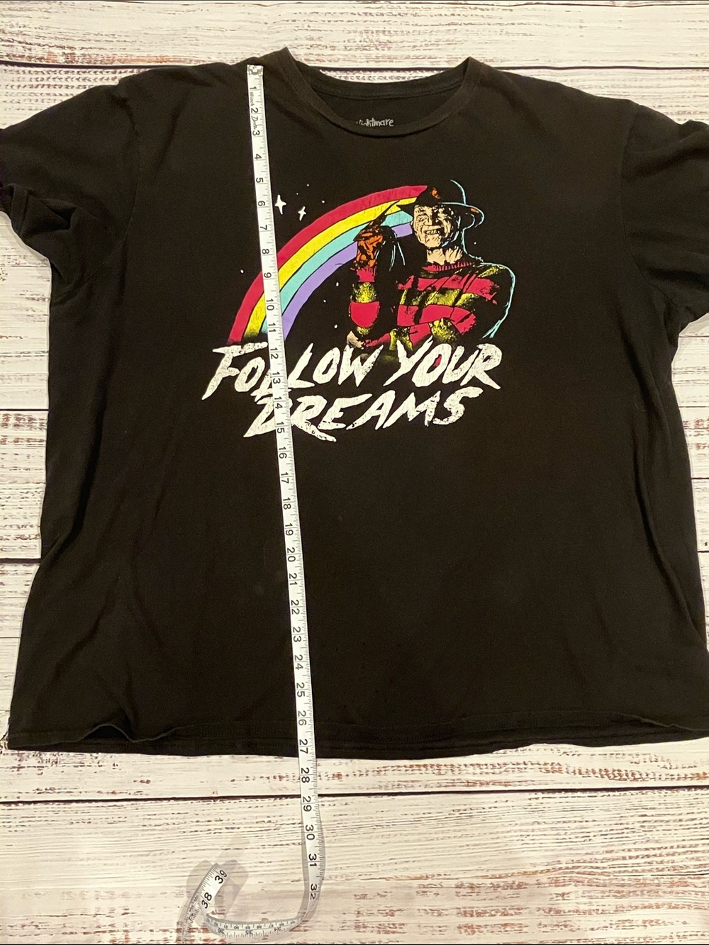 Freddy Krueger “Follow Your Dreams” Graphic Tee - Picture 7 of 8